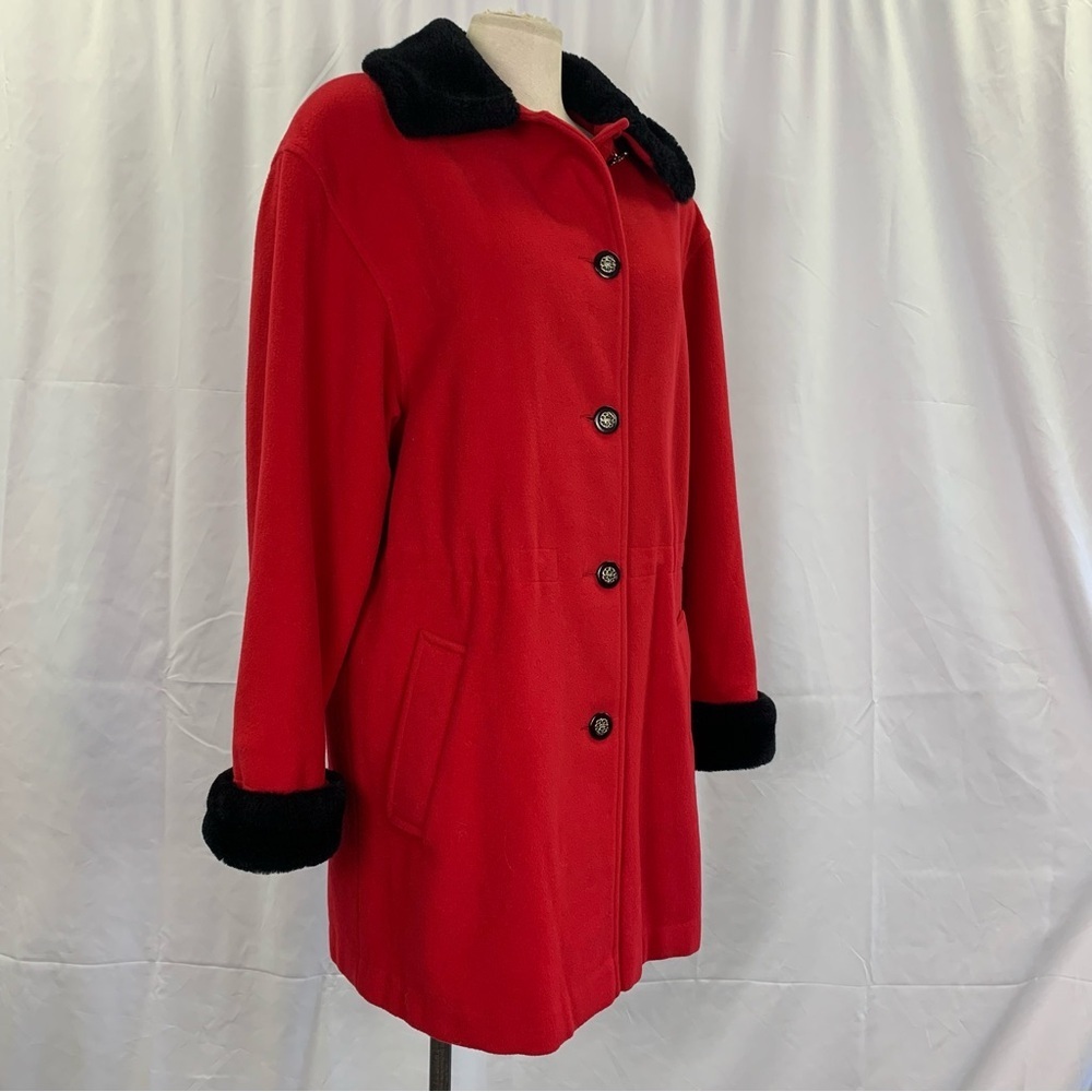 Vintage Red Wool Coat with Black Faux Fur Trim - Picture 3 of 11